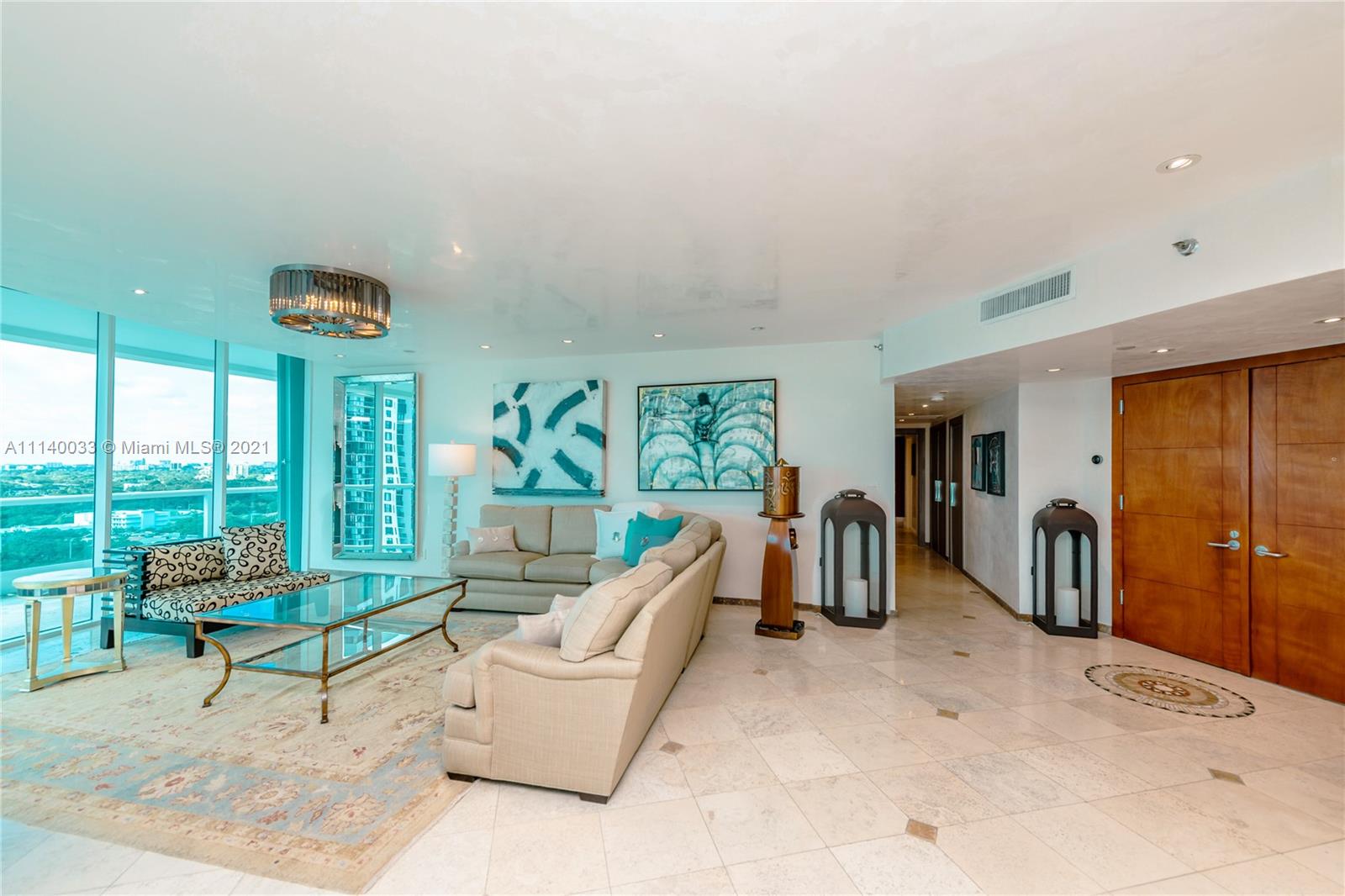BRISTOL TOWER CONDO - Residential
