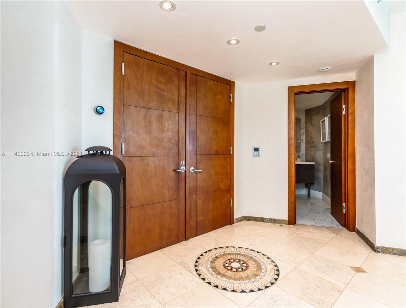 BRISTOL TOWER CONDO - Residential