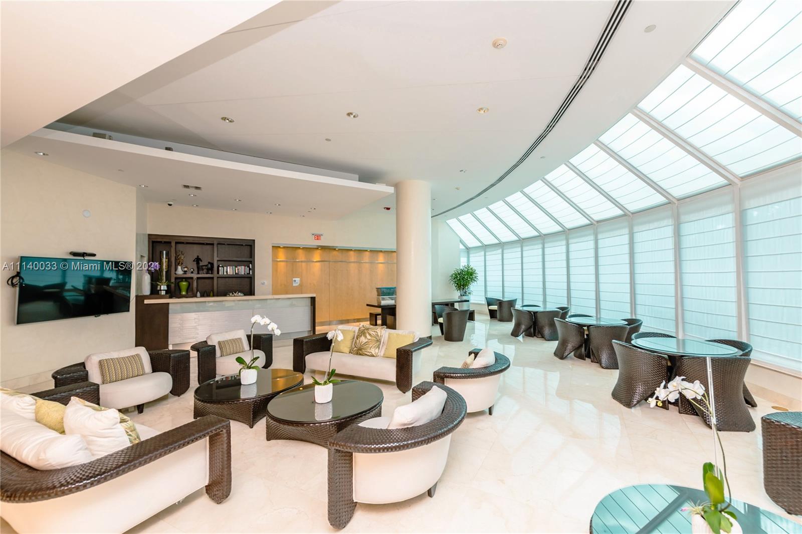 BRISTOL TOWER CONDO - Residential