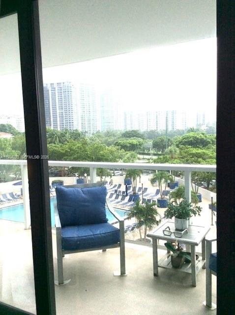 FLAMENCO CONDO TOWER I - Residential