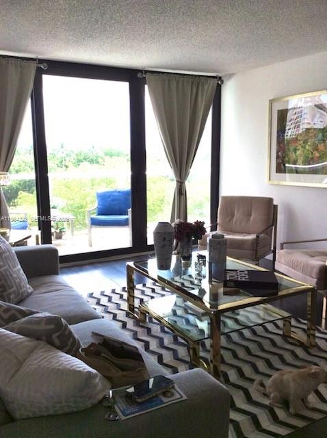 FLAMENCO CONDO TOWER I - Residential