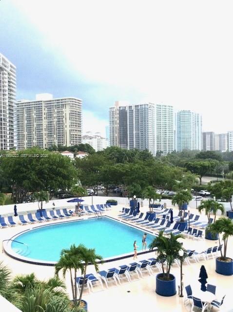FLAMENCO CONDO TOWER I - Residential