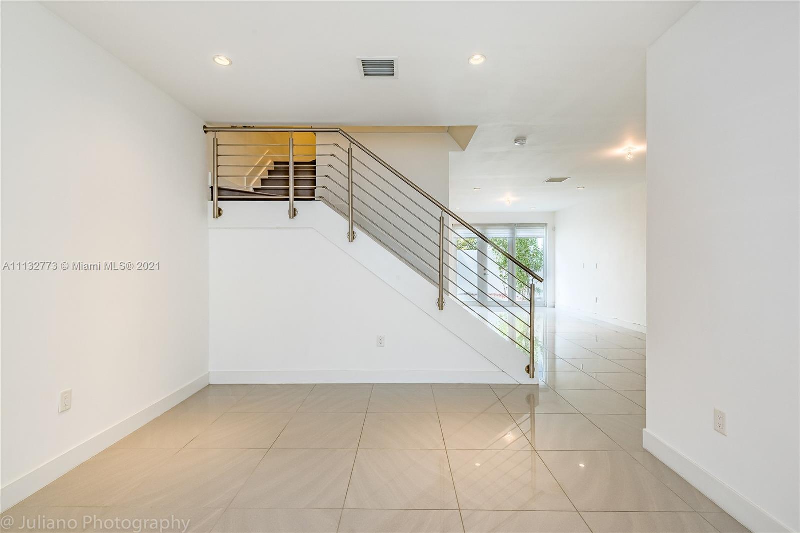 LANDMARK AT DORAL - Residential