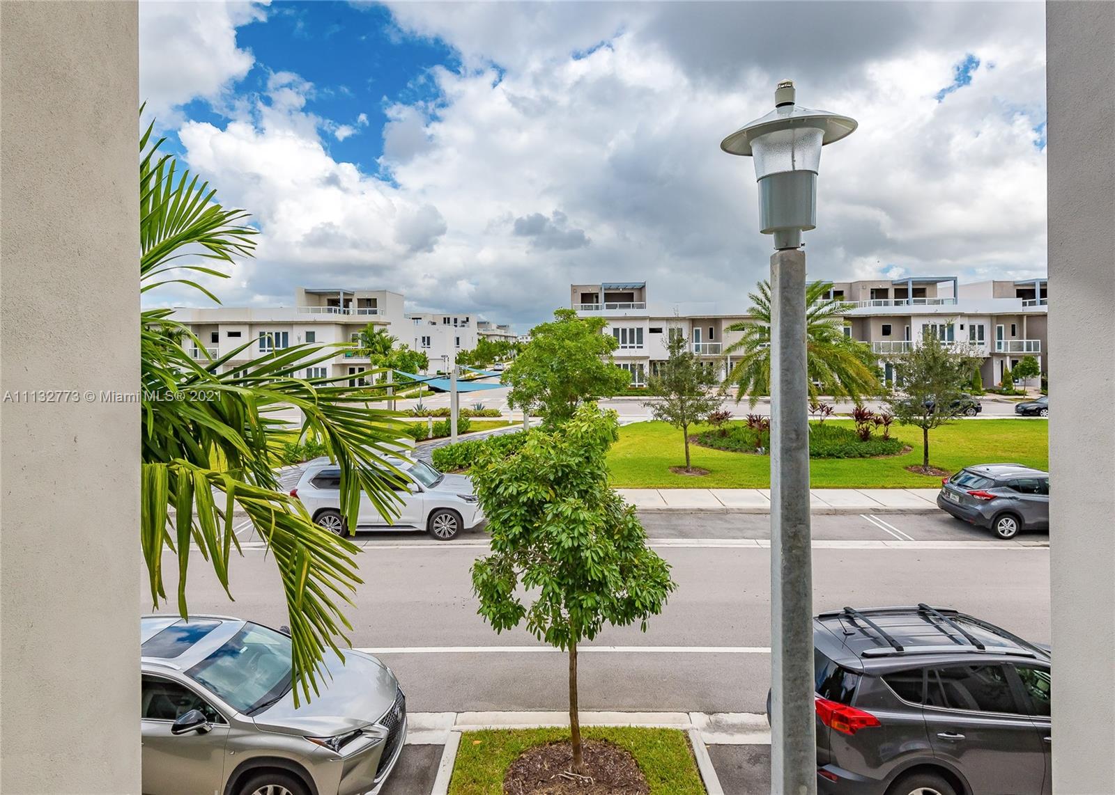 LANDMARK AT DORAL - Residential