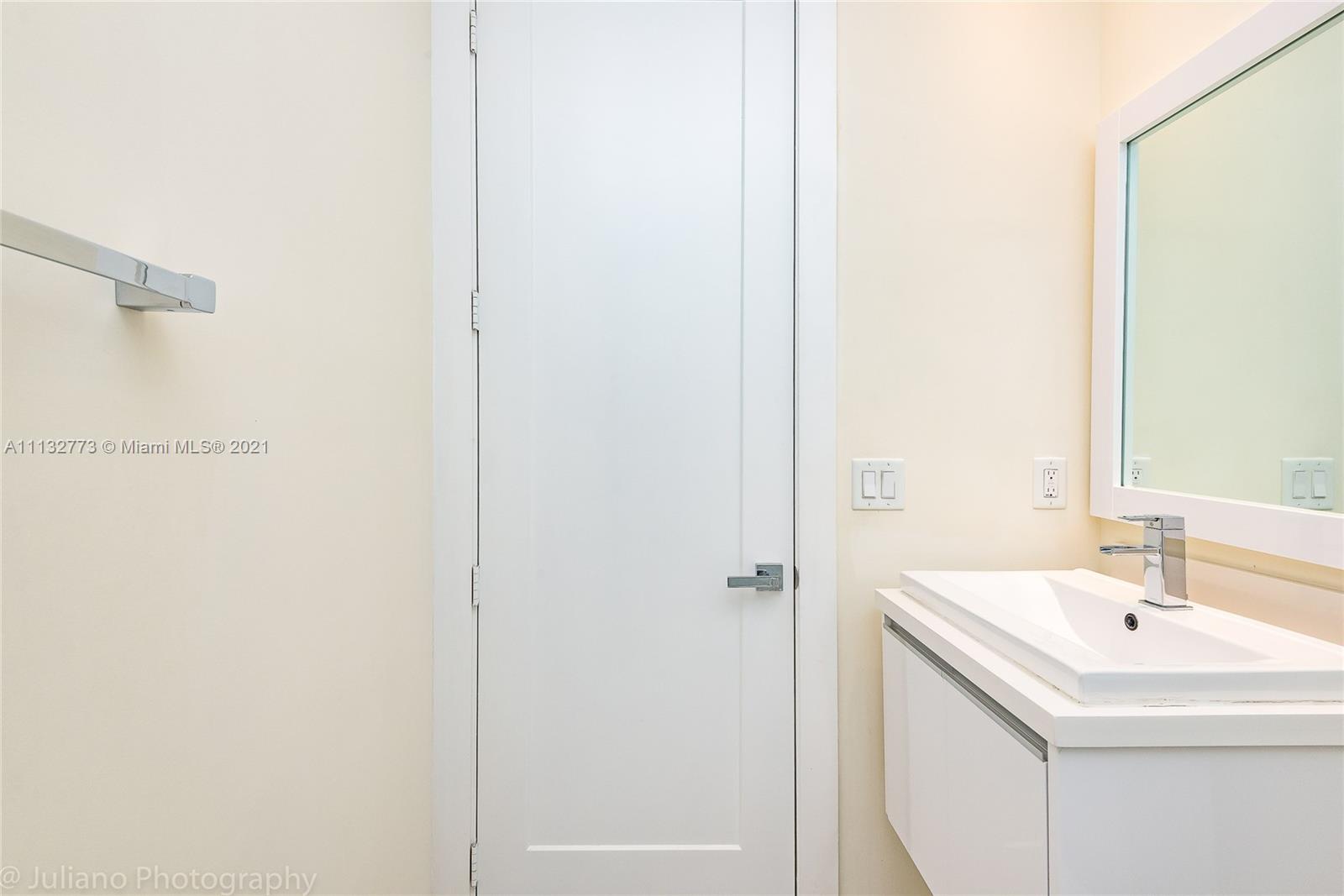 LANDMARK AT DORAL - Residential