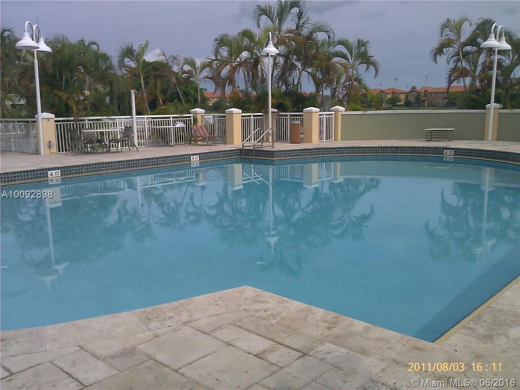 Le Club At Old Cutler Con - Residential Lease