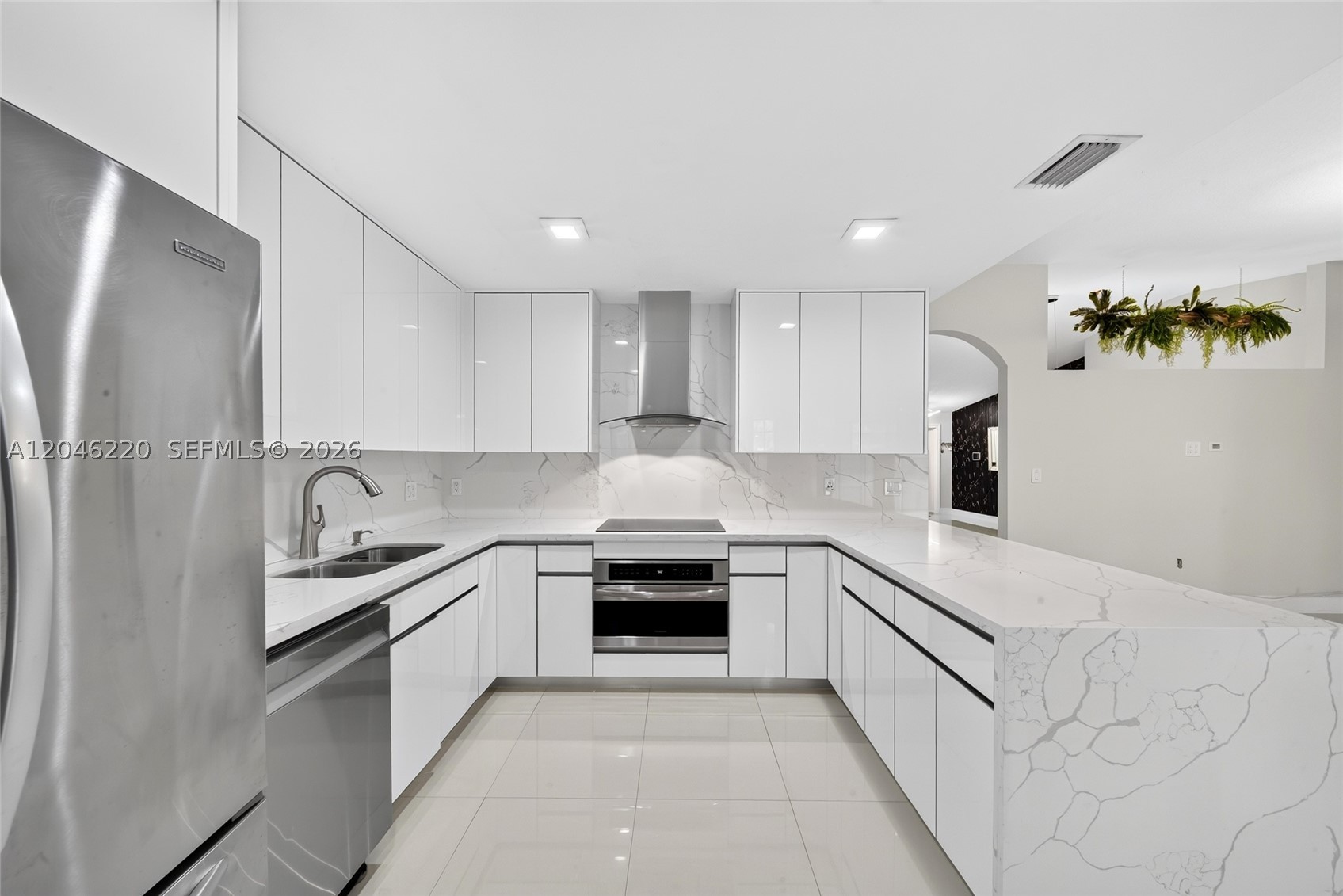 MAJESTIC HOMES - Residential