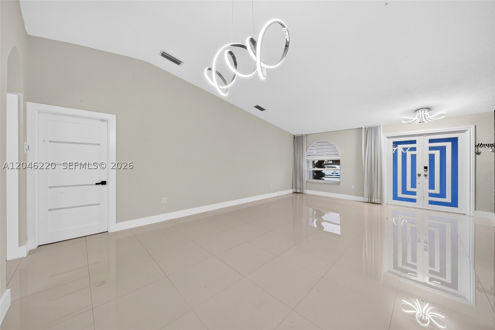 MAJESTIC HOMES - Residential