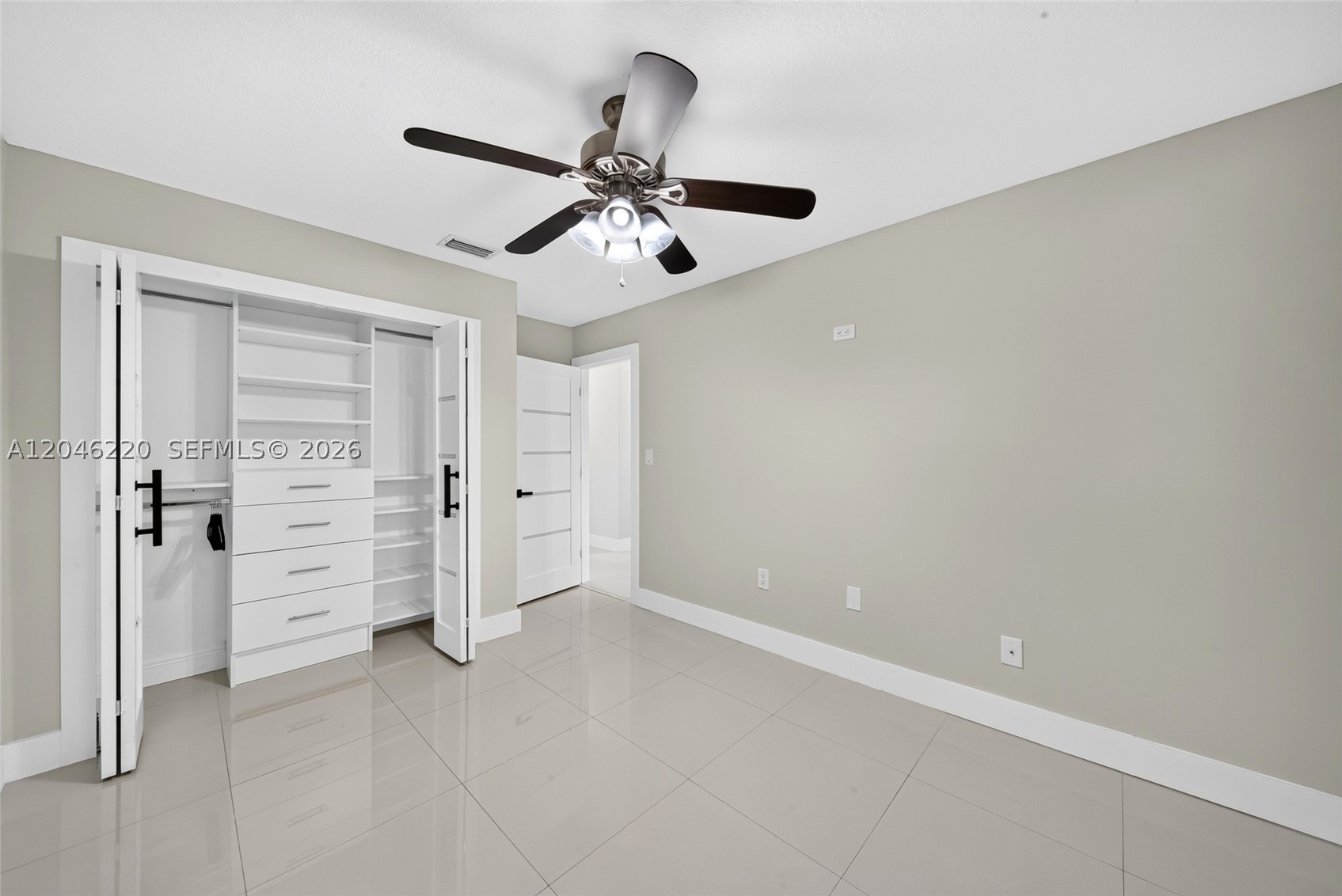 MAJESTIC HOMES - Residential