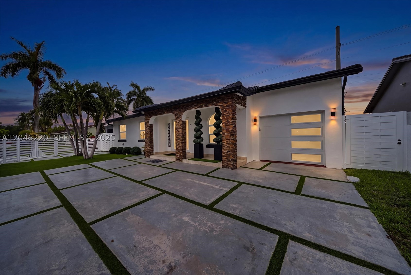 MAJESTIC HOMES - Residential
