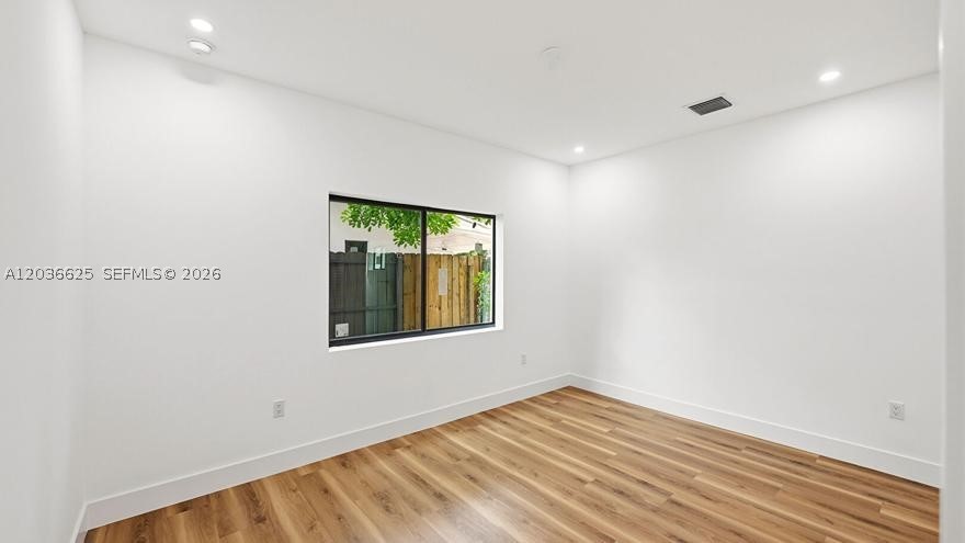 LUCKY STAR ESTATES - Residential