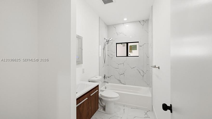 LUCKY STAR ESTATES - Residential