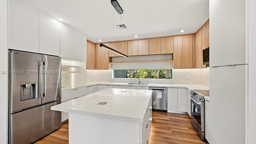 LUCKY STAR ESTATES - Residential