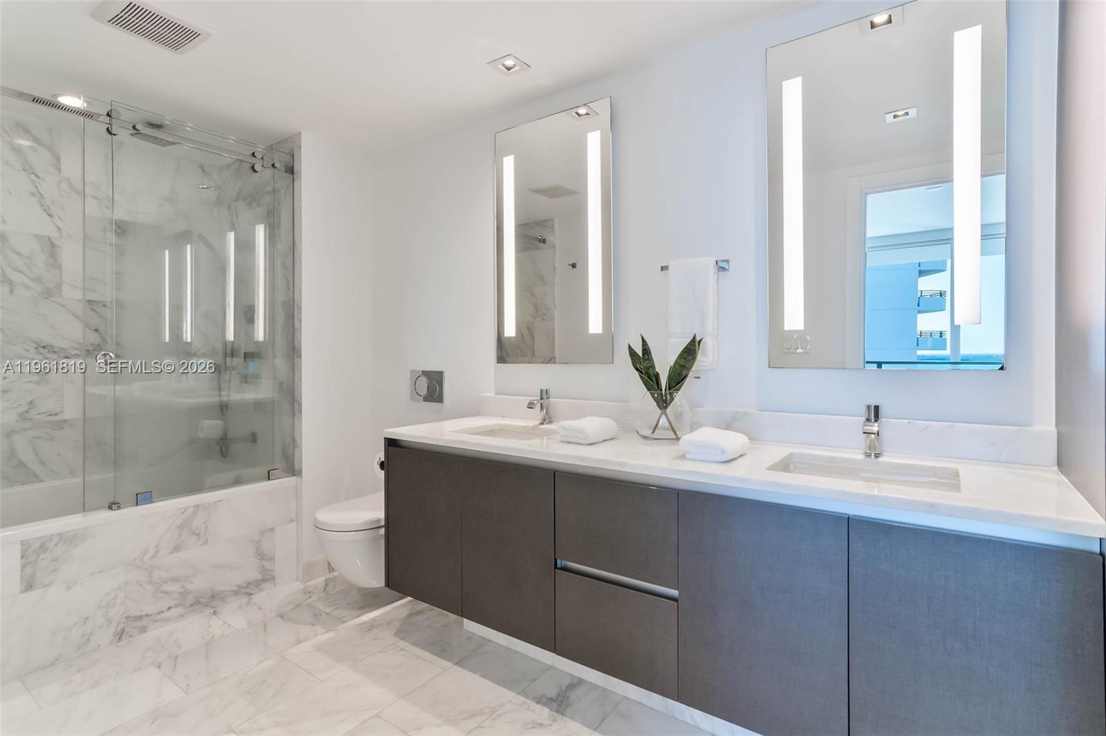 ECHO BRICKELL CONDO - Residential