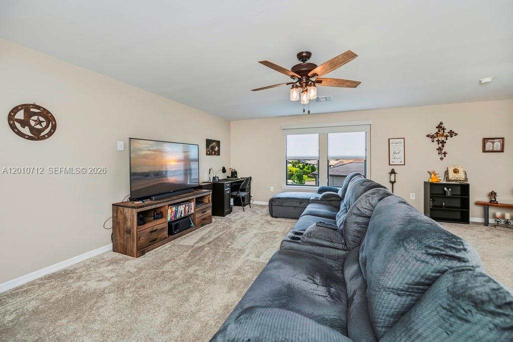 Hampton Lakes - Residential