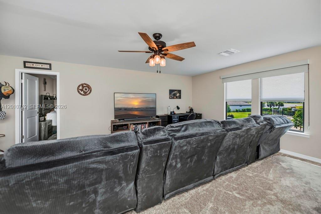 Hampton Lakes - Residential