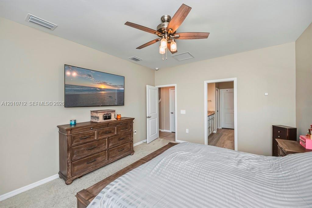 Hampton Lakes - Residential