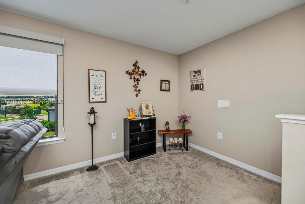Hampton Lakes - Residential