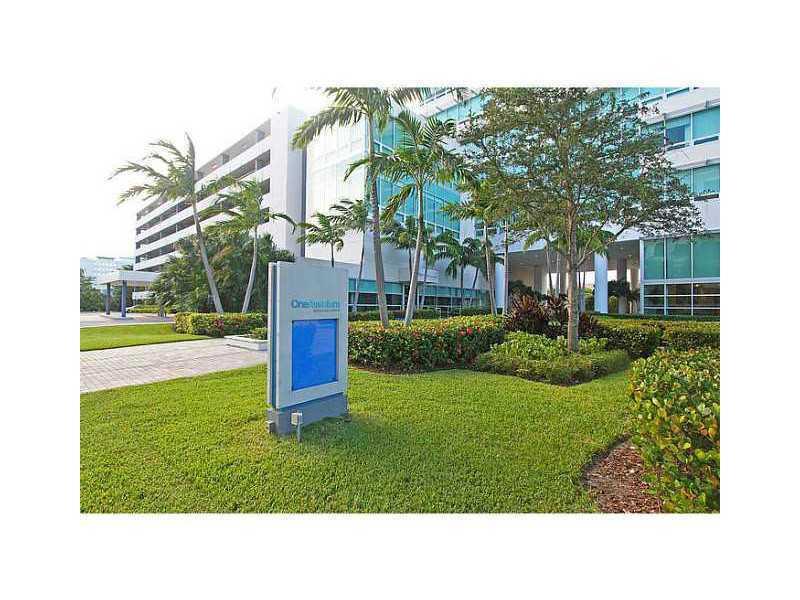 Premium office space in One Aventura. Aprox 500 sf with private office. Great floor to ceiling windows with beautiful and relaxing views. Electric bill included on lease.