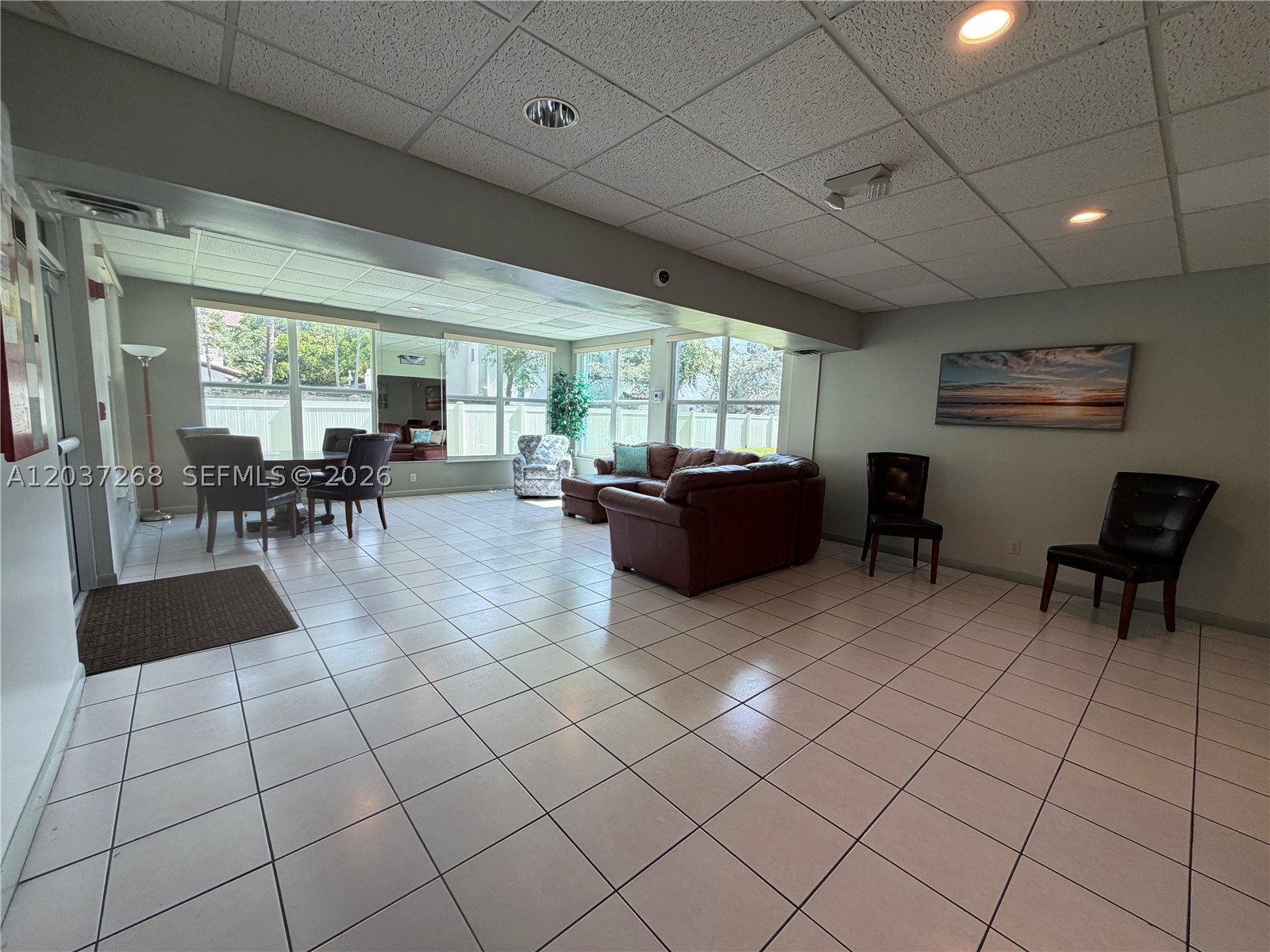 ROCAILLE CONDO APTS - Residential Lease