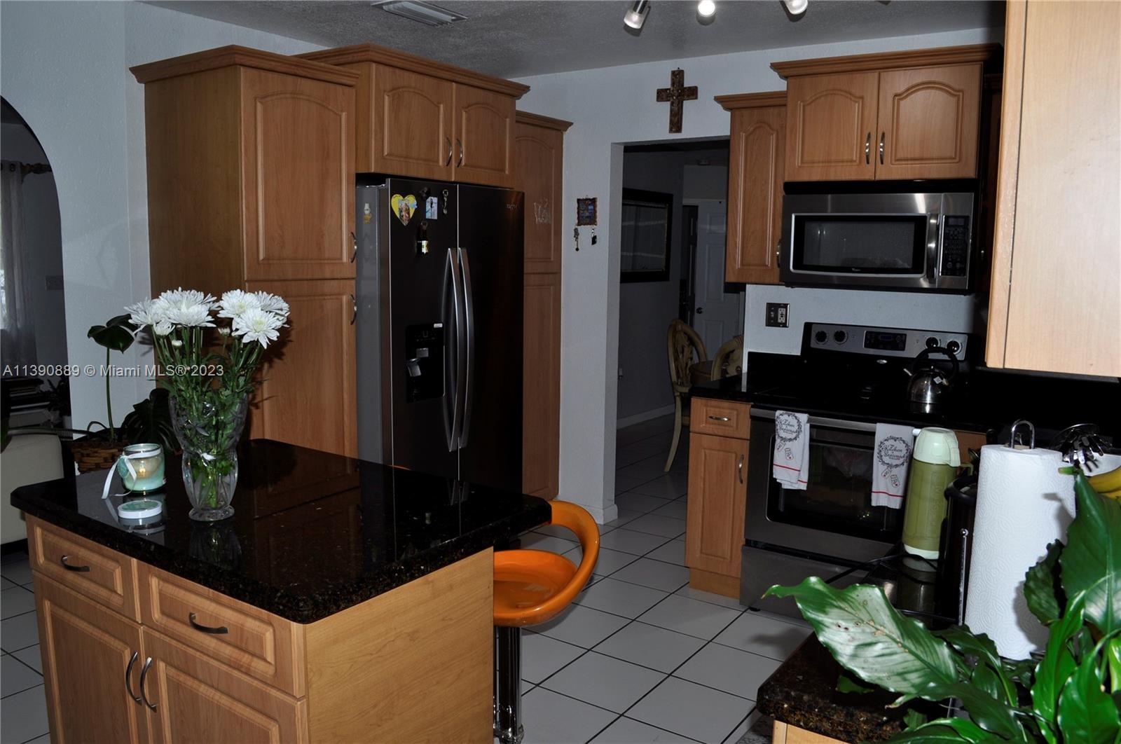 SALMA LAKE PH 1 - Residential