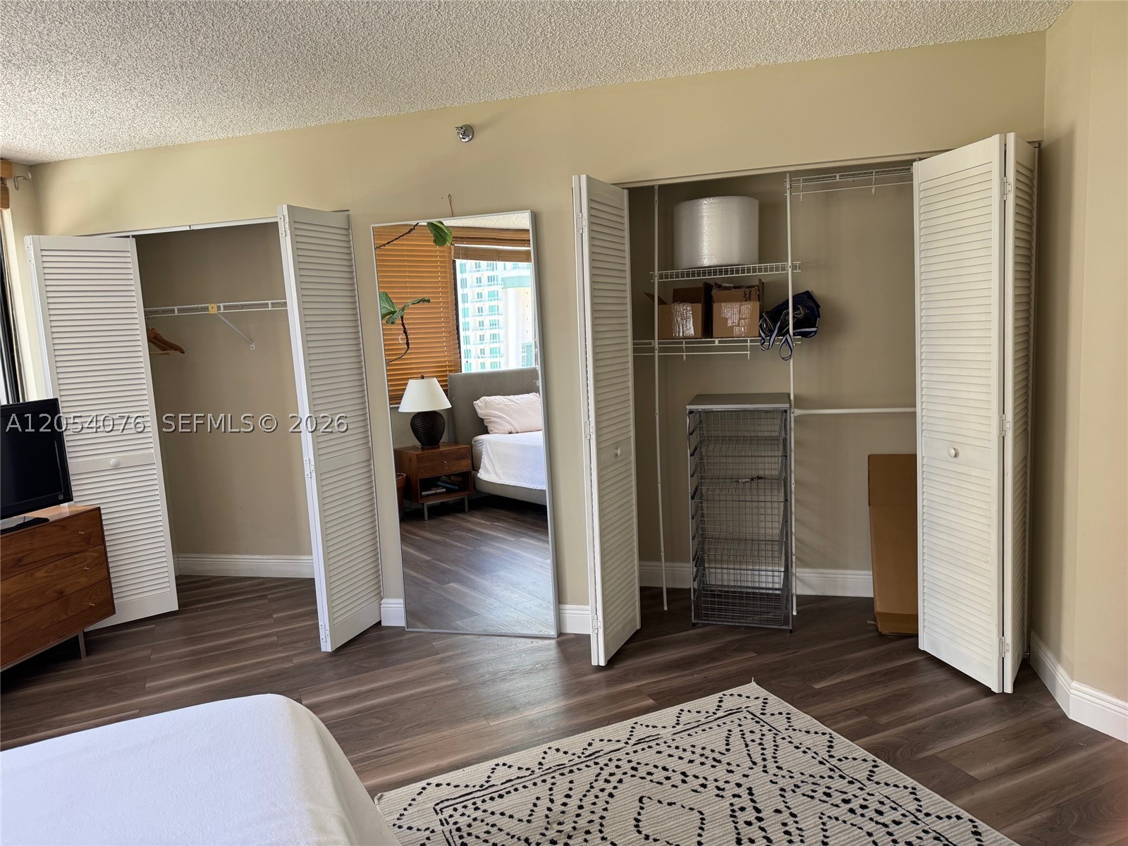 BRICKELL KEY II CONDO - Residential Lease