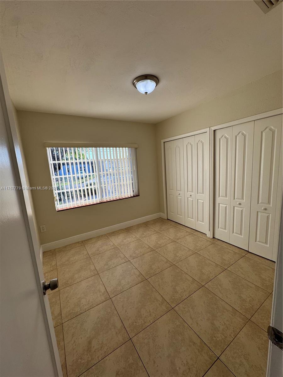 CENTRAL MIAMI PART 6 - Residential Lease
