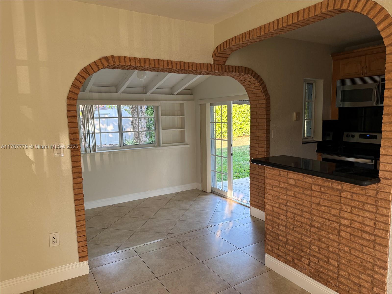 CENTRAL MIAMI PART 6 - Residential Lease