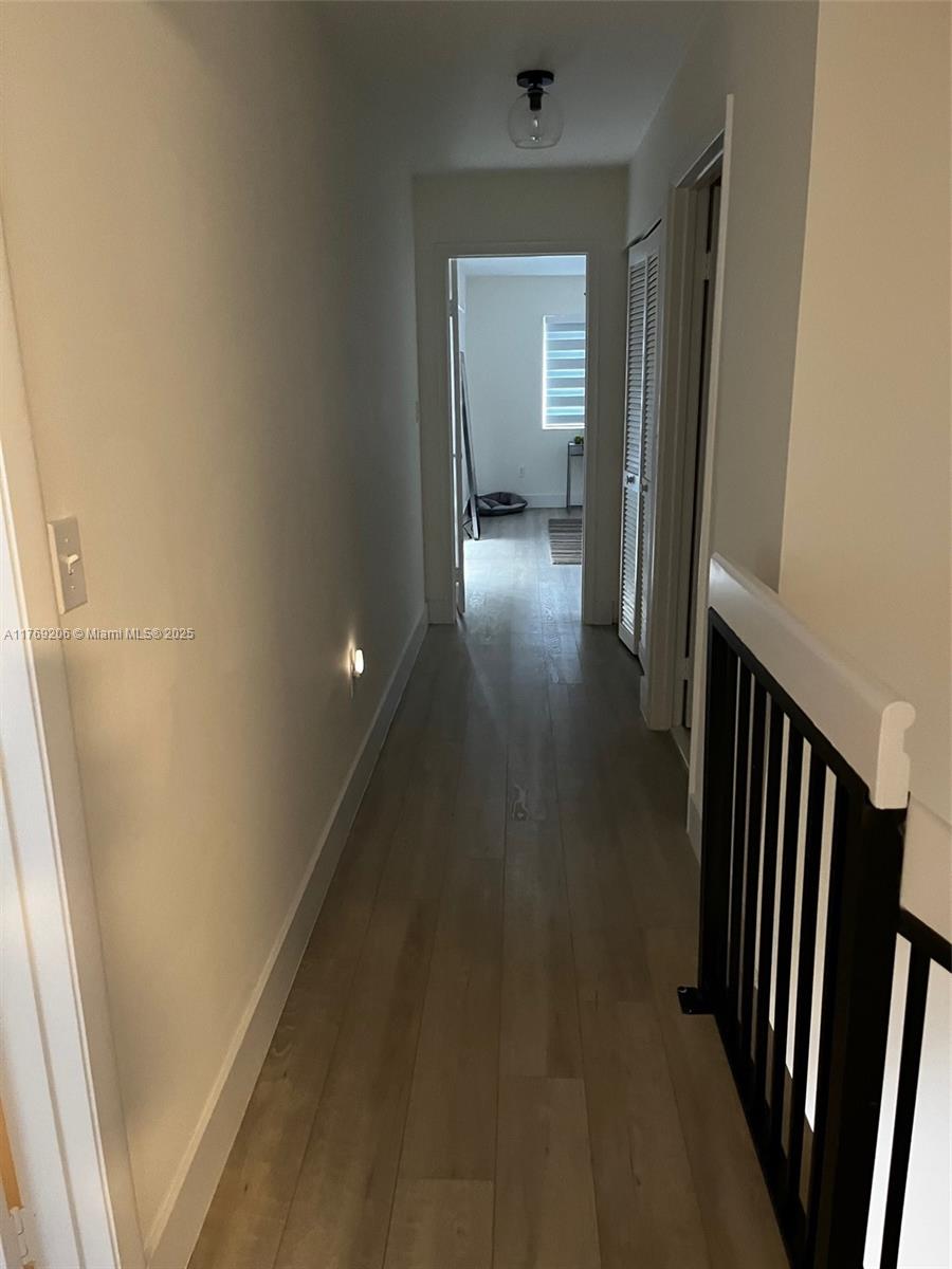 TOWNHOMES OF DORAL PLACE - Residential Lease