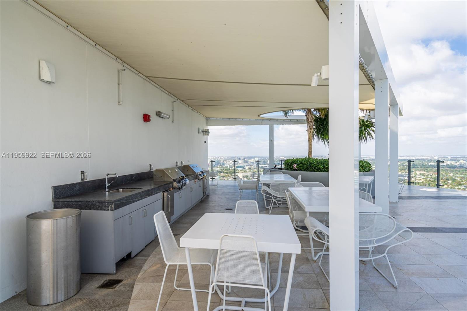 PARAISO BAYVIEWS CONDO - Residential Lease
