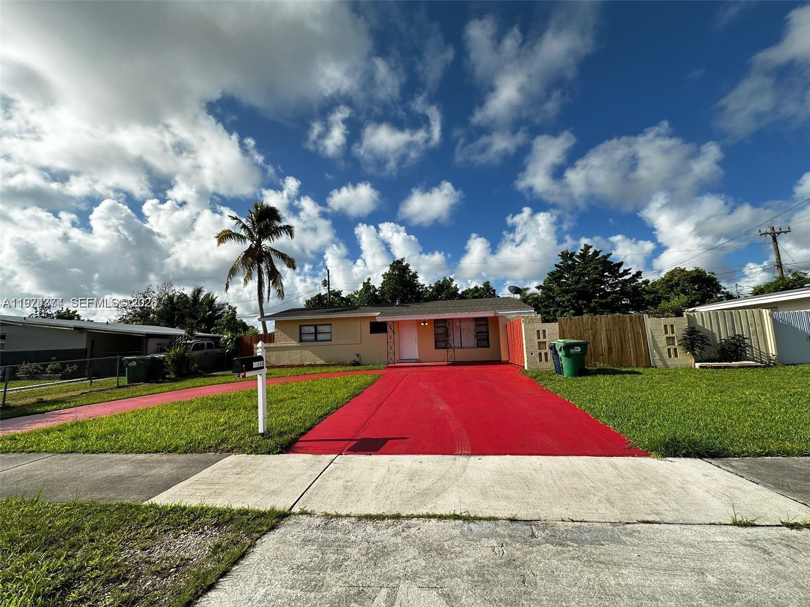 SO MIAMI HEIGHTS MANOR - Residential Lease