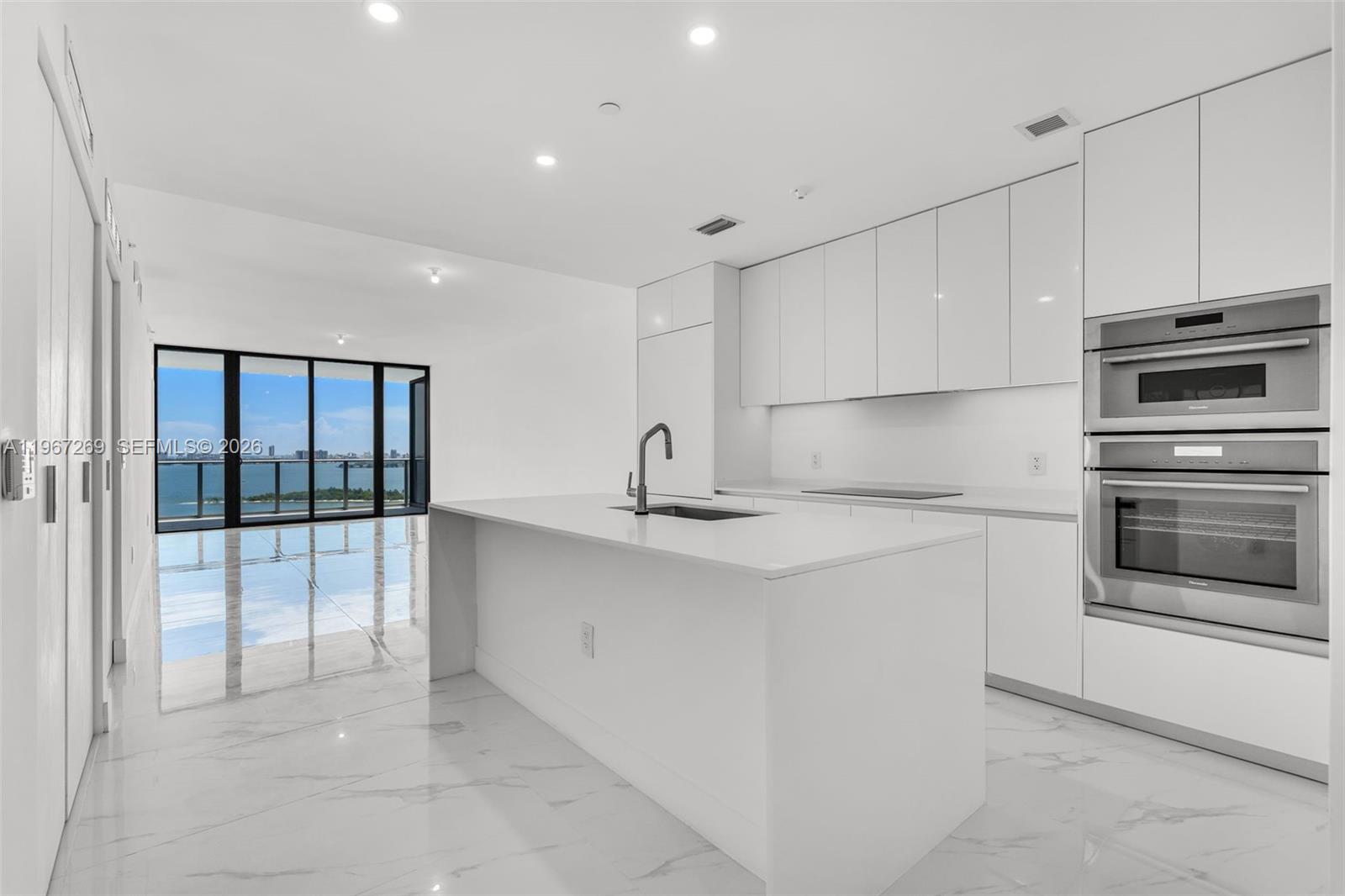 Aria Reserve South Tower - Residential