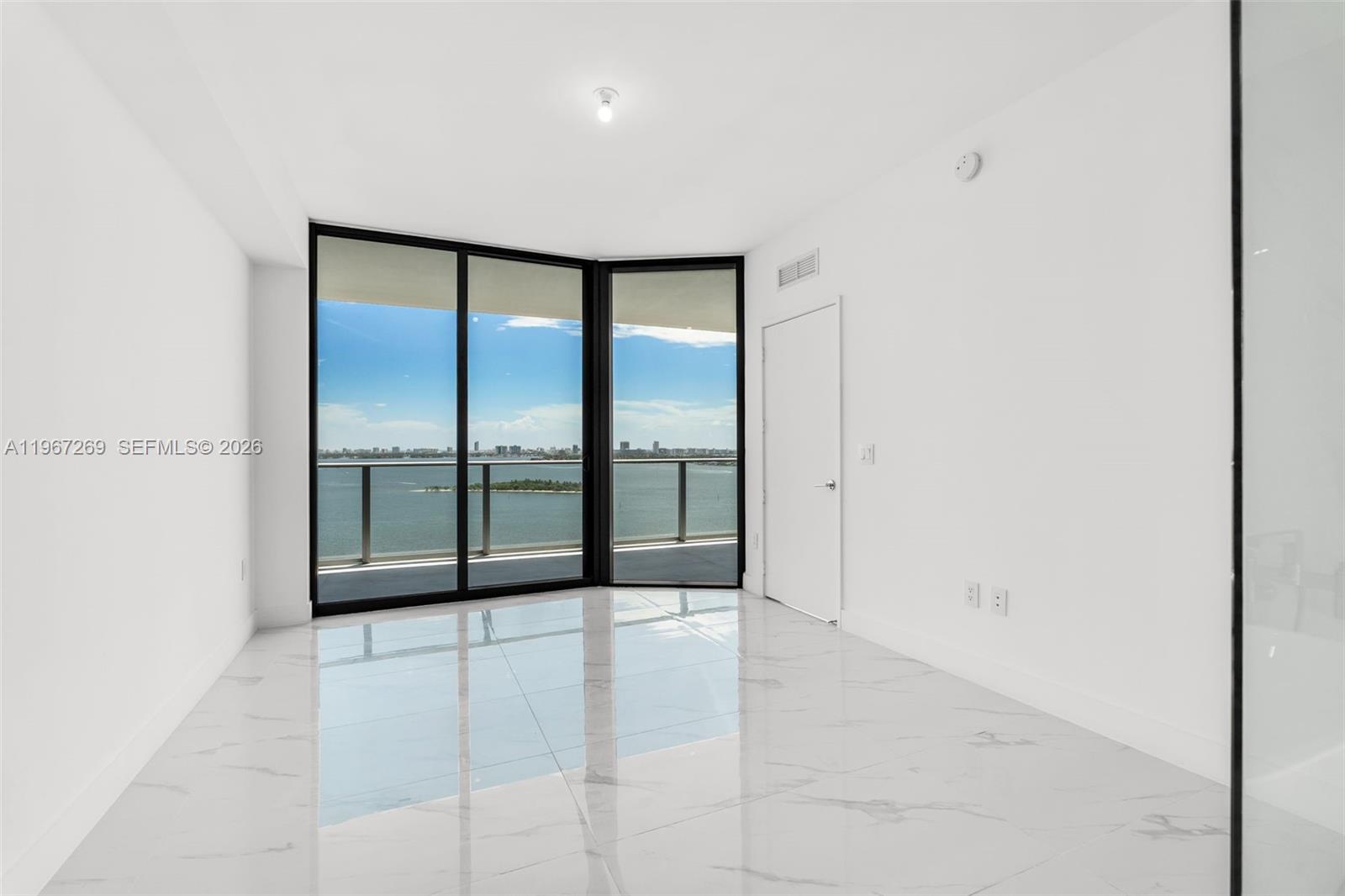 Aria Reserve South Tower - Residential