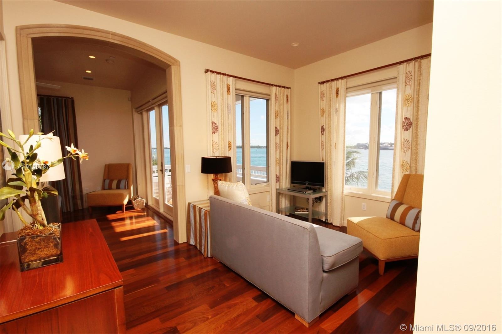 Sunset Key - Residential
