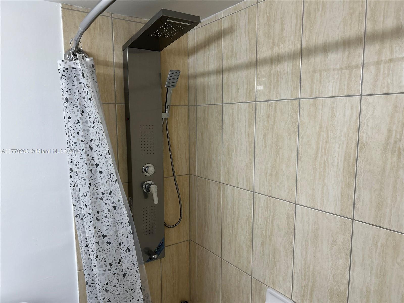 OPERA TOWER CONDO - Residential Lease