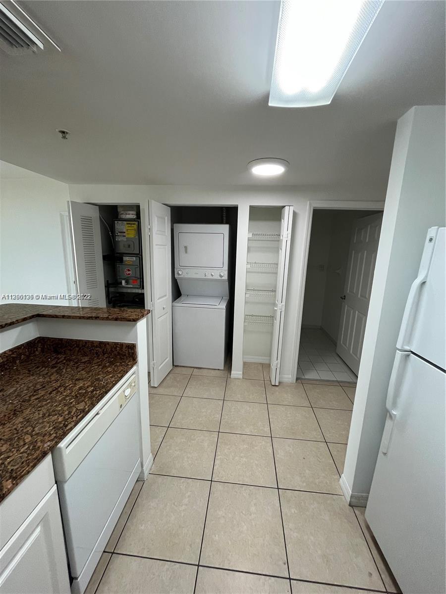 LEJEUNE PLAZA CONDO - Residential Lease