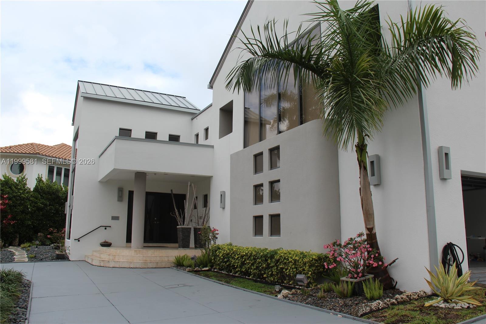 CORAL ISLES - Residential