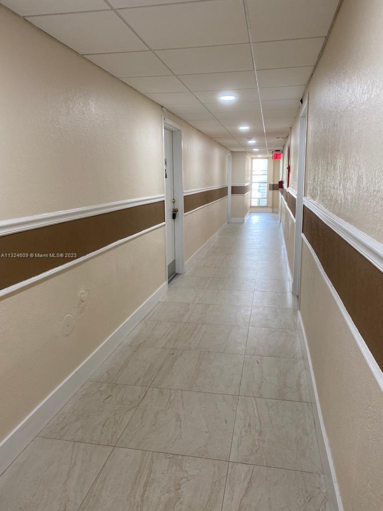 YOLANDA VILLAS CONDO - Residential