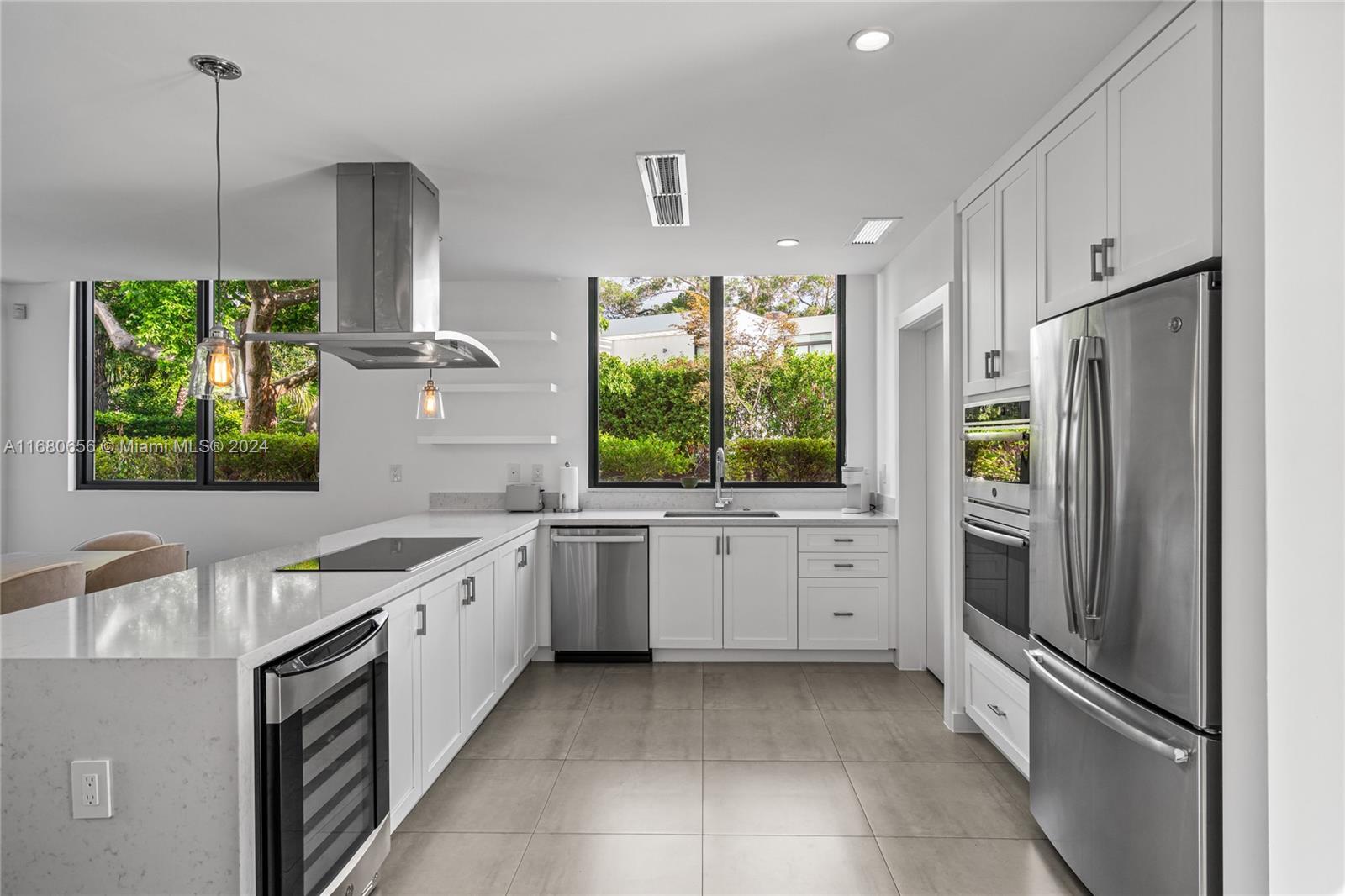 Casa Bianca - Residential Lease