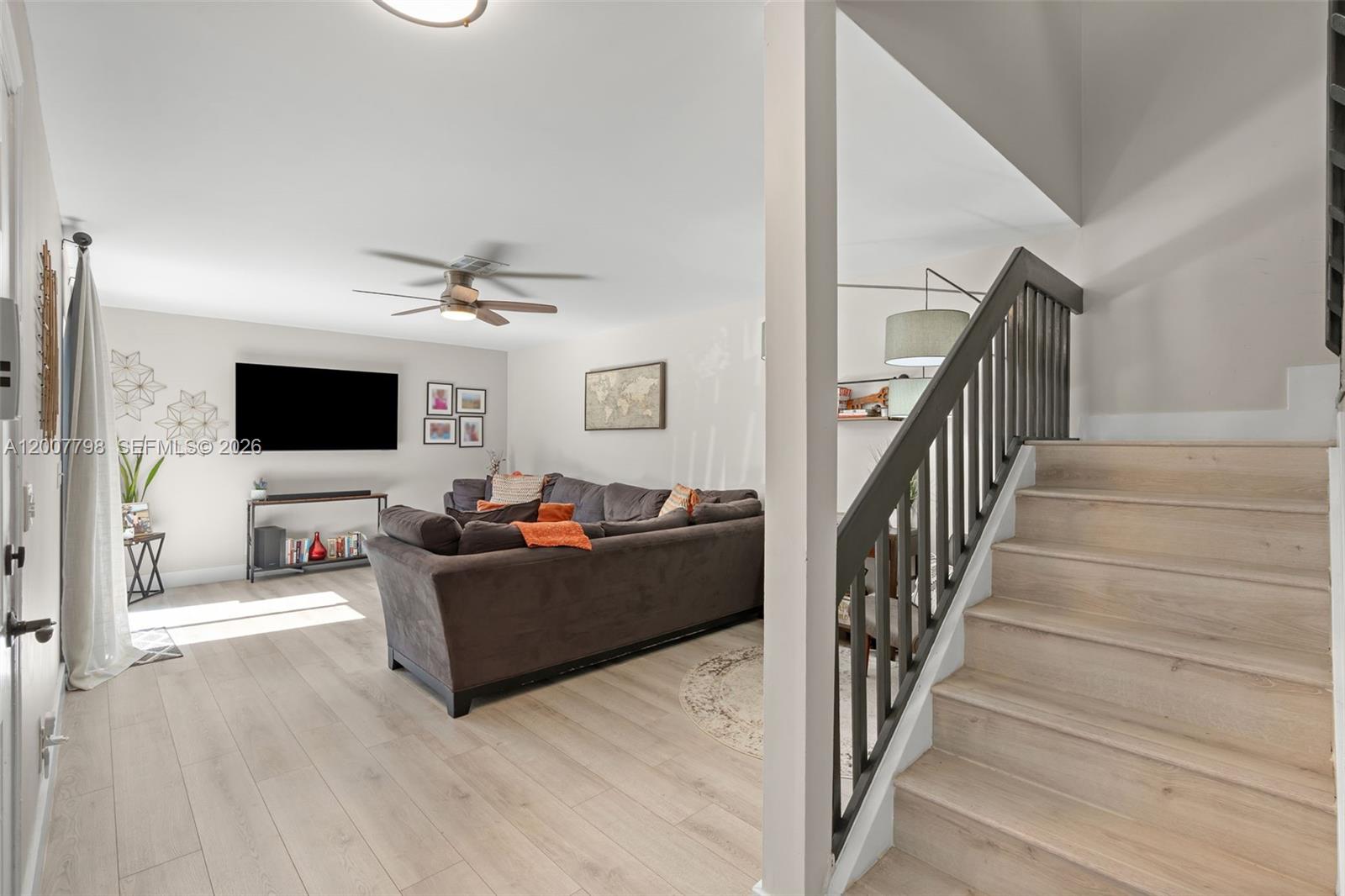 PARKSIDE - Residential
