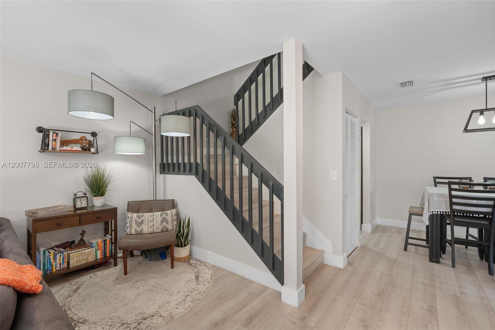 PARKSIDE - Residential