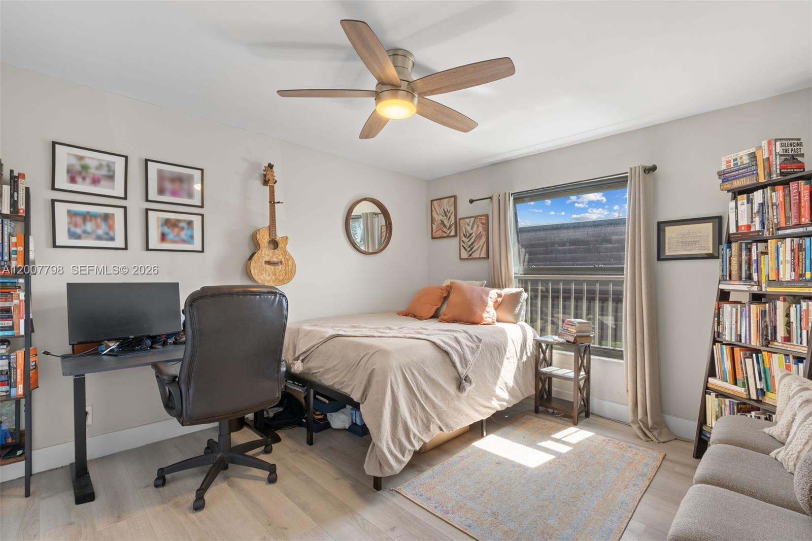 PARKSIDE - Residential