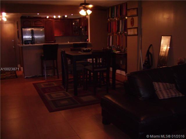 PARKWAY TOWERS - Residential Lease