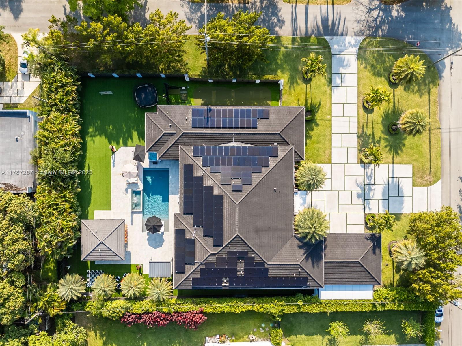RANCHERO MANORS 2ND ADDN - Residential