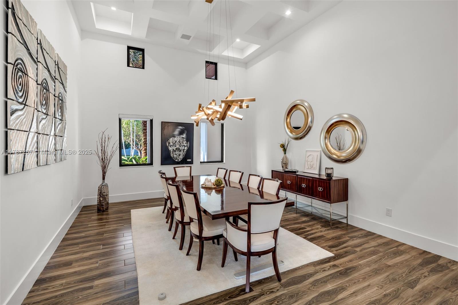 RANCHERO MANORS 2ND ADDN - Residential