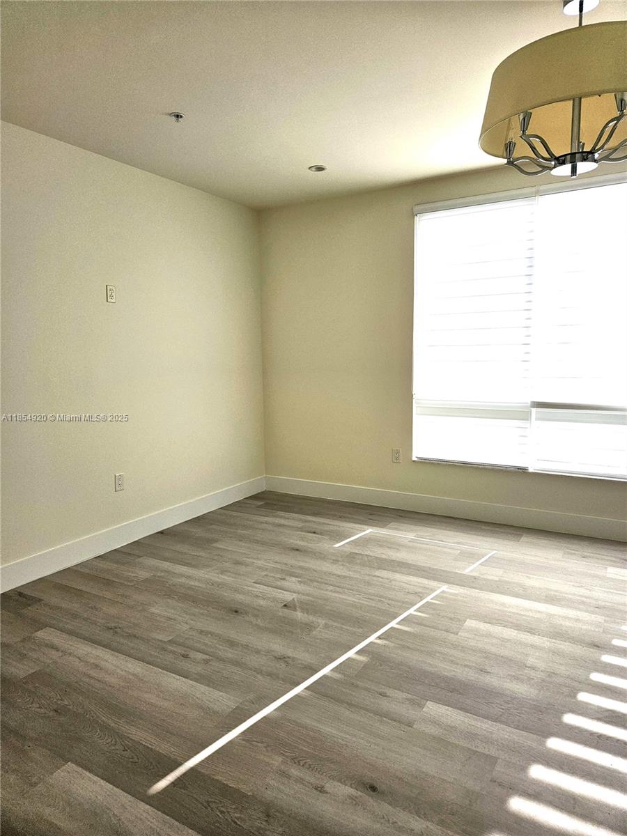 LANDMARK AT DORAL - Residential Lease