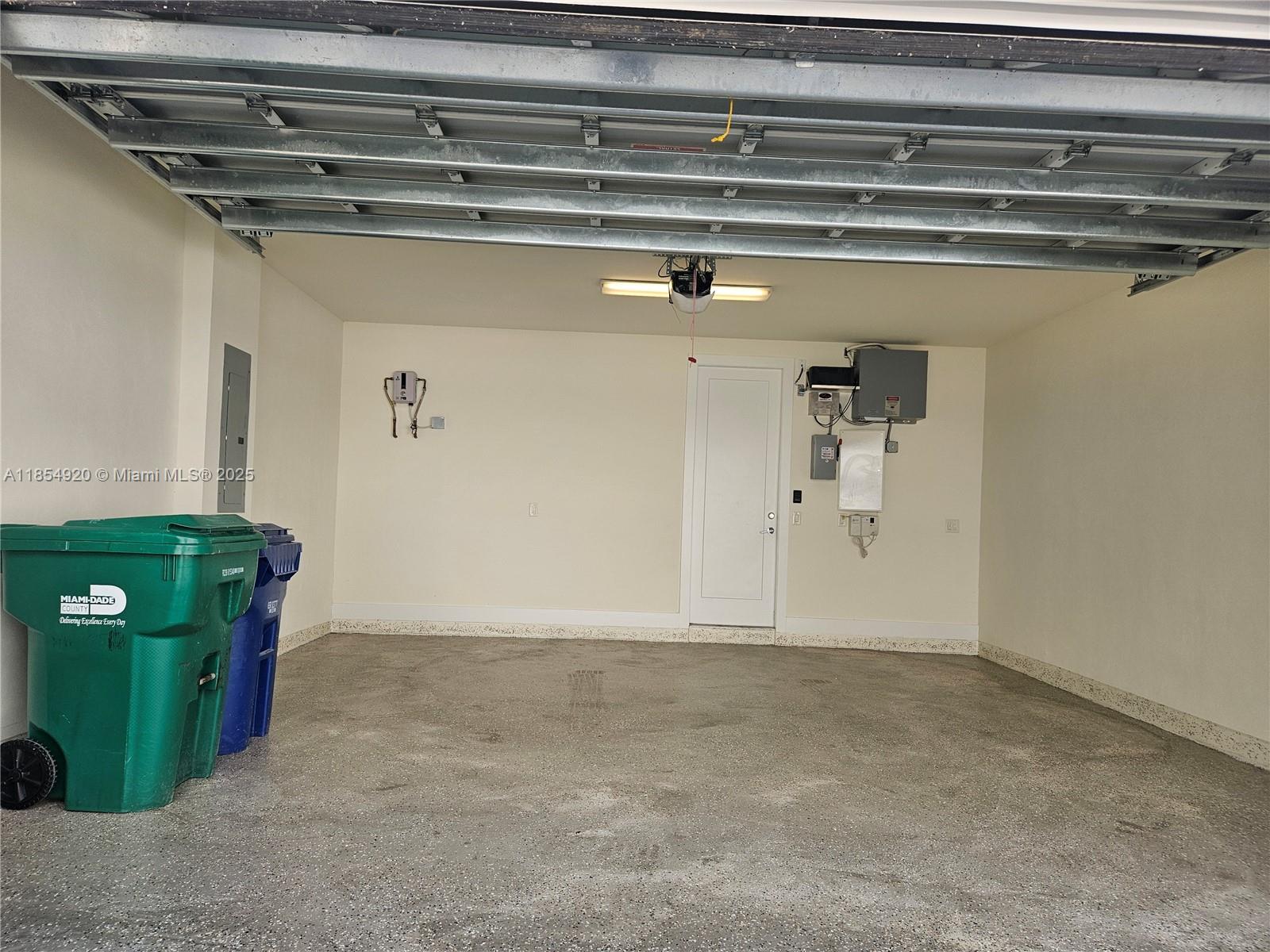 LANDMARK AT DORAL - Residential Lease