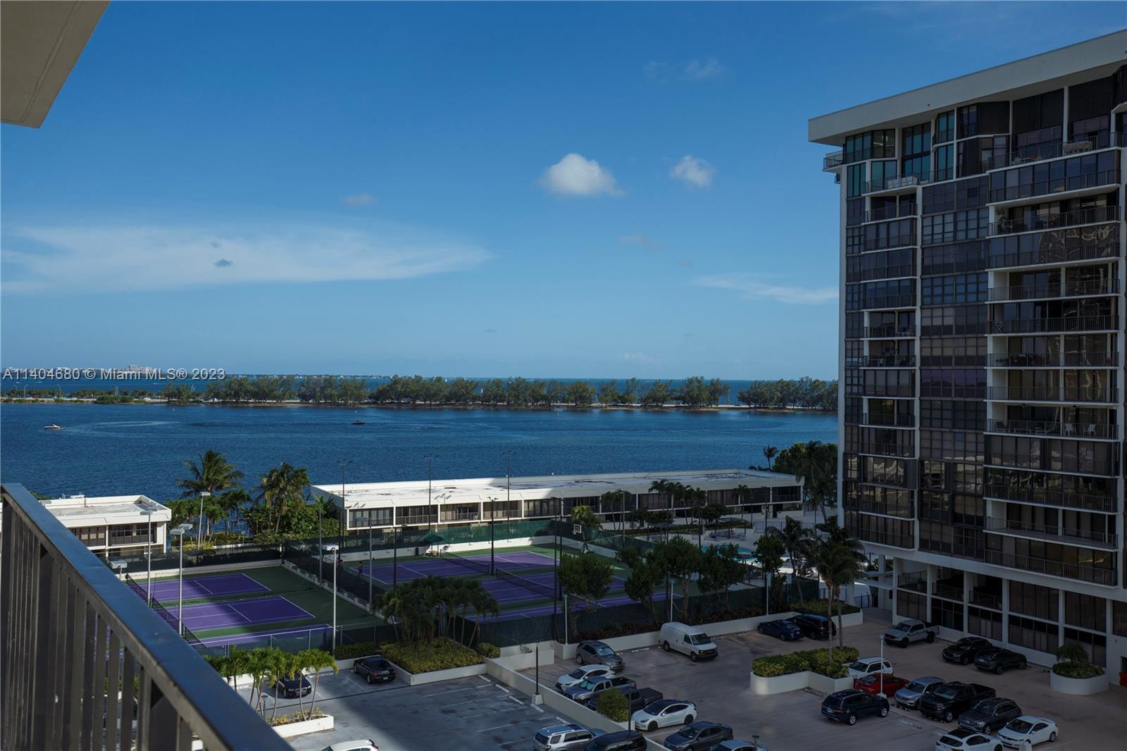 BRICKELL PLACE CONDO - Residential Lease