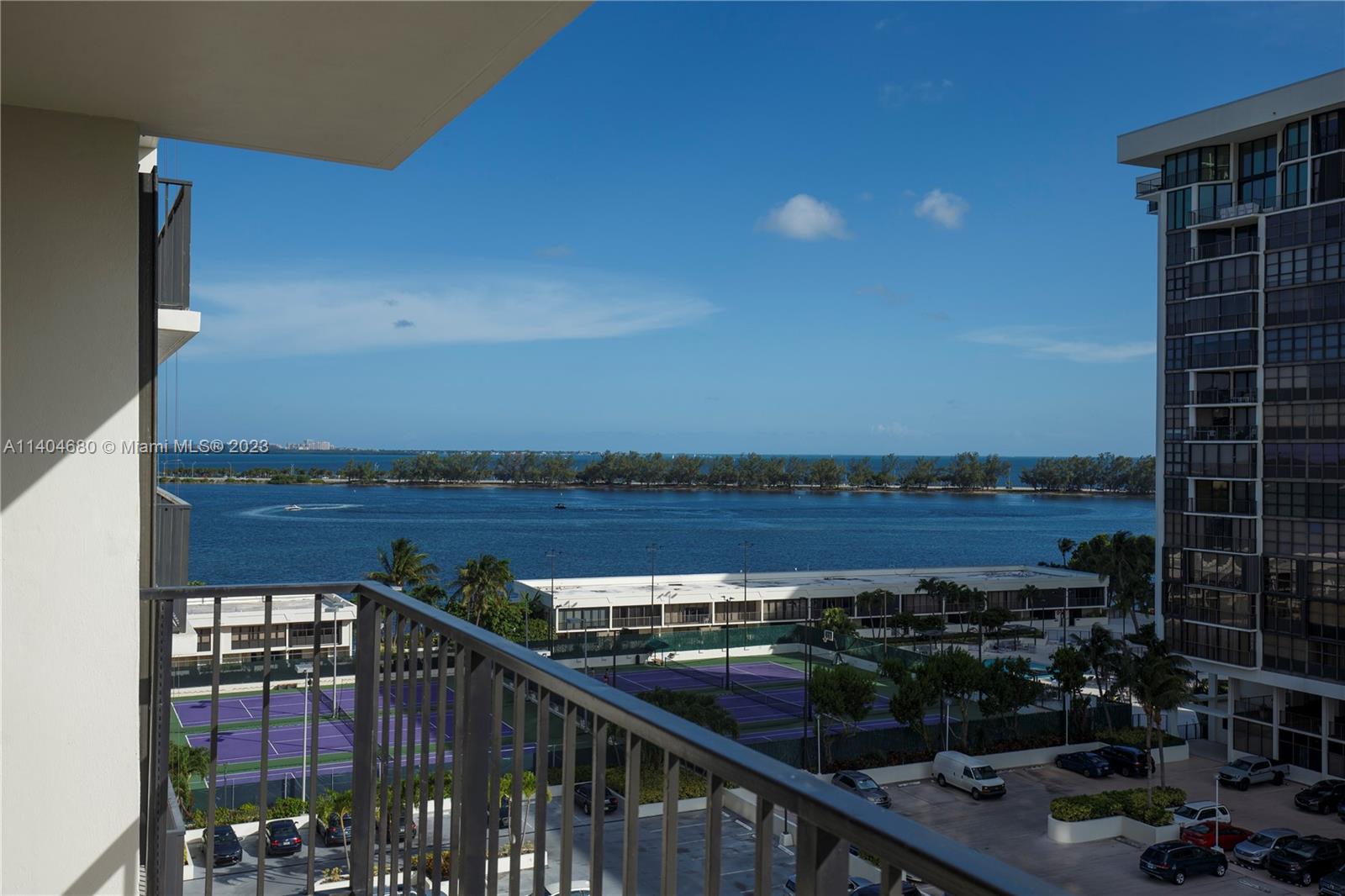 BRICKELL PLACE CONDO - Residential Lease