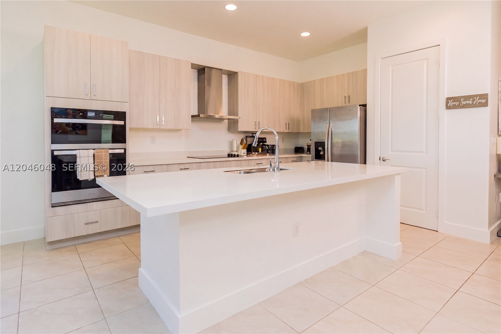 MAPLE RIDGE - Residential